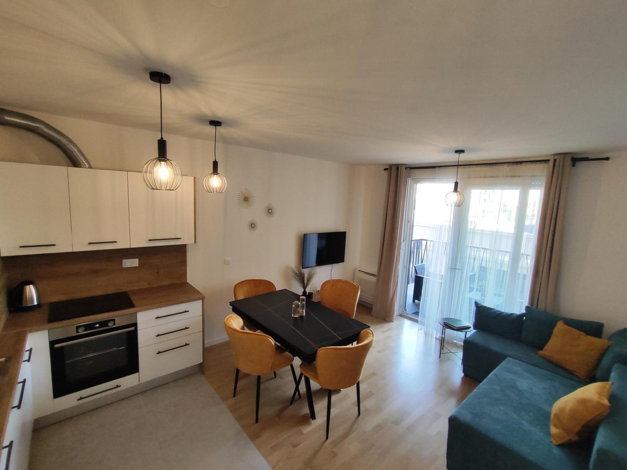 Johnny 2 Apartment *